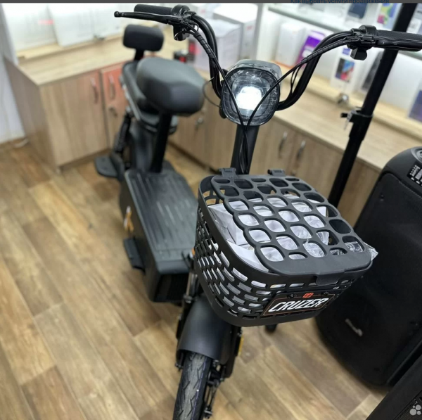 Электроскутер cruzer 20A 500W